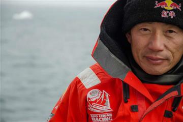 Guo Chuan: World record attempt Chinese sailor missing