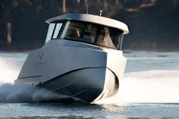 Jasper Marine's Striking Freedom 28 is Sleek as a James Bond Boat