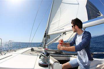 How to Find Sailing Boats for Sale
