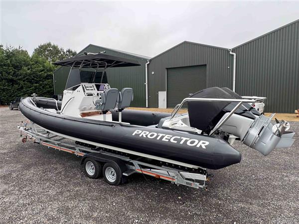 Protector 310 Chase RIB