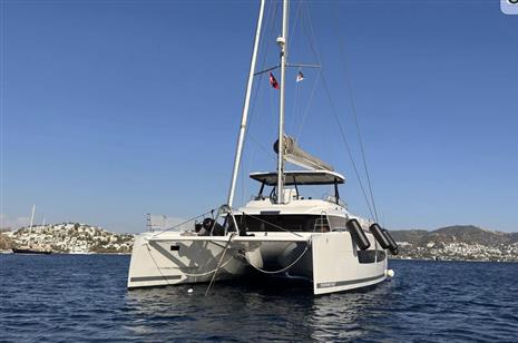 Fountaine Pajot Samana 59