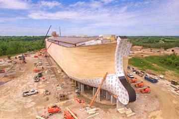 Full-size replica of Noah’s Ark pops up in Kentucky