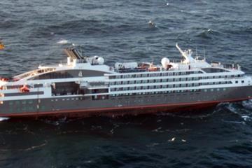 articles - passengers-evacuated-as-engine-room-fire-breaks-out-on-ponant-le-boreal