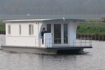 articles - shipyard-pedro-boat-scores-in-germany-with-new-product