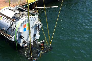 Microsoft tests undersea data centre